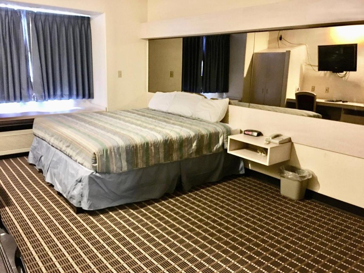 Chadron Inn & Suites Buitenkant foto