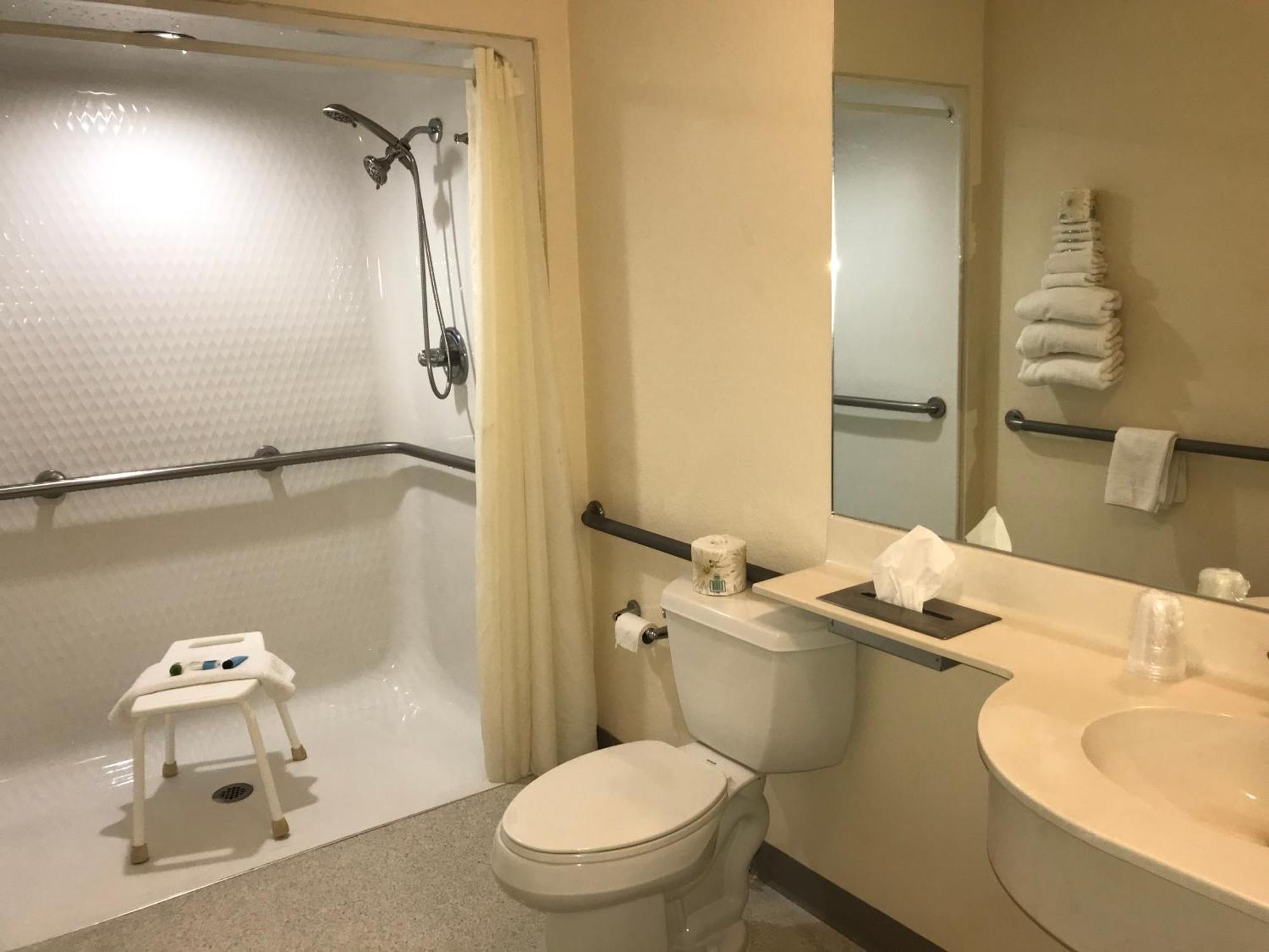 Chadron Inn & Suites Buitenkant foto